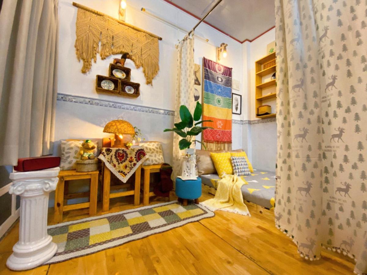 Maneki Neko Homestay - Nha Rieng Binh Yen, Am Cung Хошимин Екстериор снимка